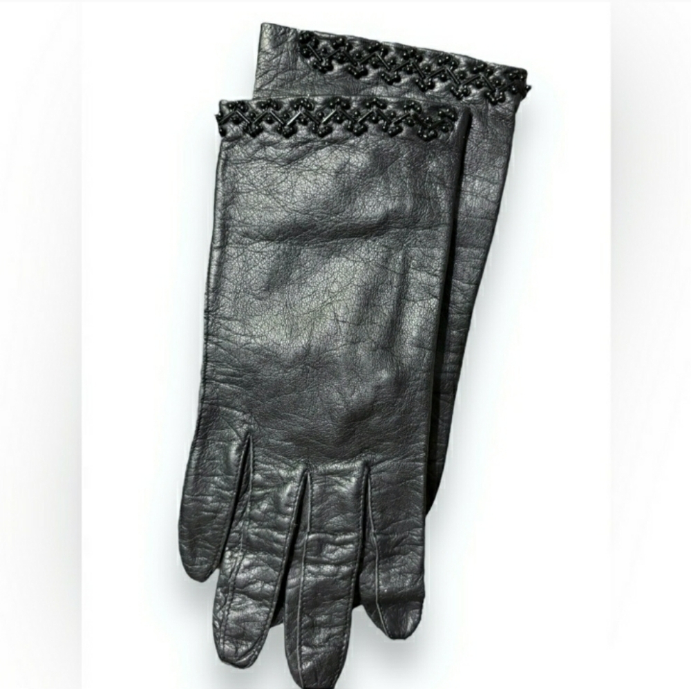 VINTAGE Black Leather Gloves Beaded CuffsVintage EUC!